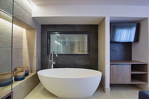 Sweet Home Hotel