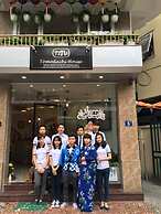Tomodachi House