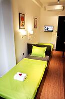 Tomodachi House