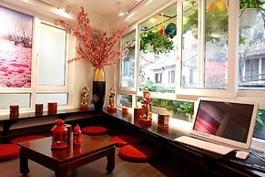 Tomodachi House