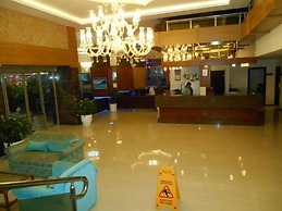 Parador Beach Hotel
