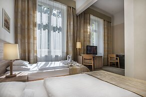 Hotel Cesarskie Ogrody