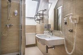 Hotel Cesarskie Ogrody