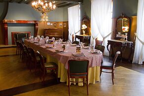 Fonda Hotel 1771