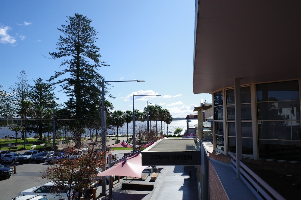 Port Macquarie Hotel