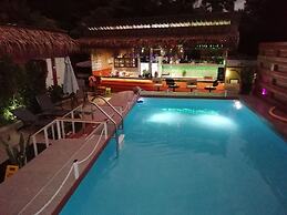 Macura Resort