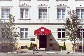 Hotel Theater Belgrade