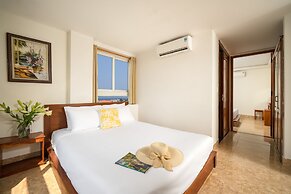 Titan Hotel