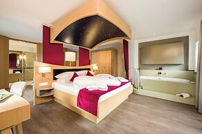 Villa Ludwig Suite Hotel & Chalet