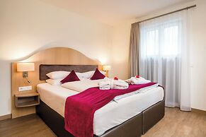 Villa Ludwig Suite Hotel & Chalet