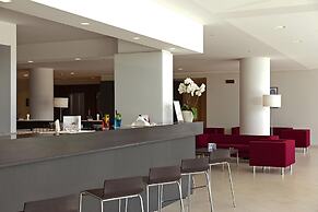 Inn Naples Airport