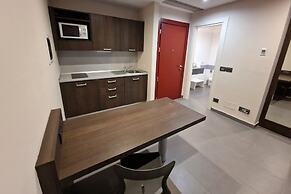 Inn Naples Airport