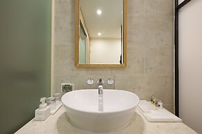 TRT Hotel