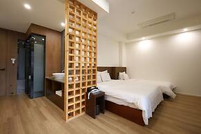 TRT Hotel