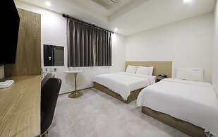 TRT Hotel