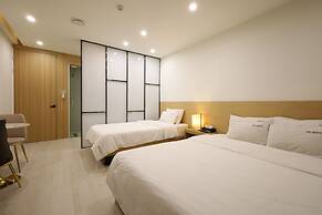 TRT Hotel