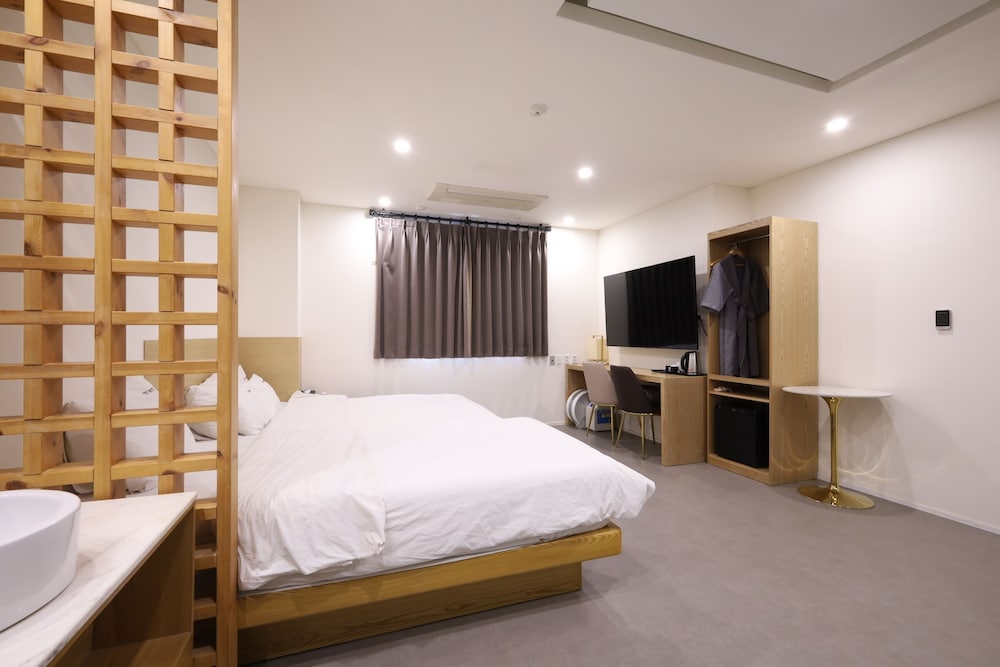 TRT Hotel