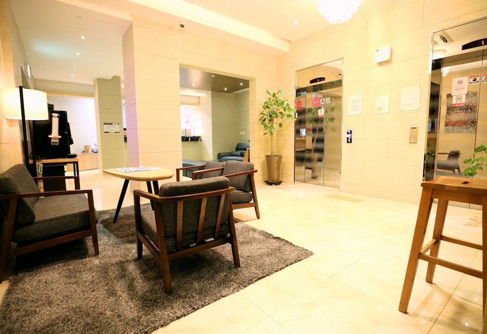 TRT Hotel