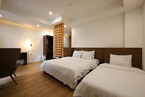 TRT Hotel