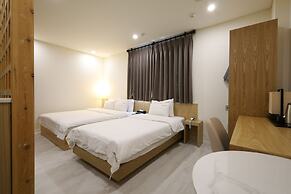 TRT Hotel
