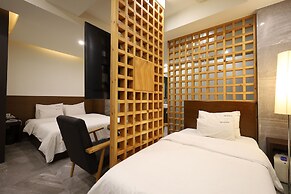 TRT Hotel