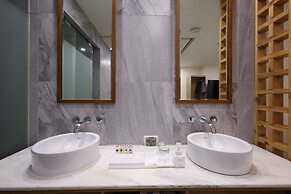 TRT Hotel