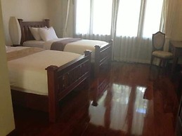 Athena Hotel