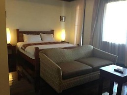 Athena Hotel