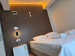 Romeo Beach Hotel