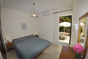 Pelagos Apartments