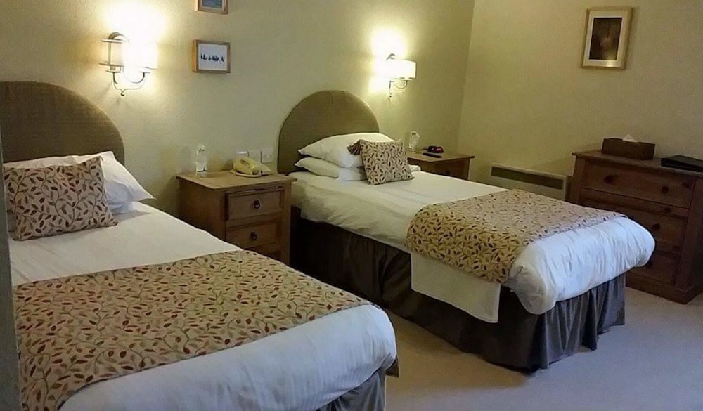 The Royal Hotel Tain