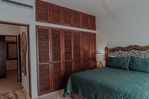Fabiola Condo Hotel