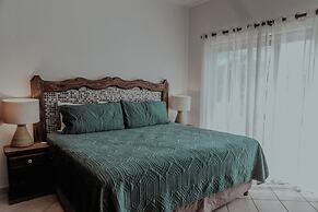 Fabiola Condo Hotel