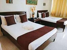 Splash Oasis Resort Hotel