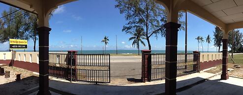Semarak Beach Inn