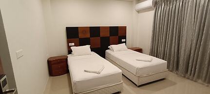 Ras Rana Lodge