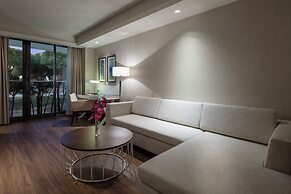 Trendy Lara Hotel