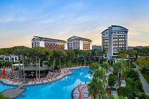 Trendy Lara Hotel