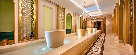 Trendy Lara Hotel