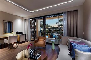 Trendy Lara Hotel