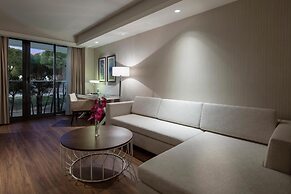 Trendy Lara Hotel