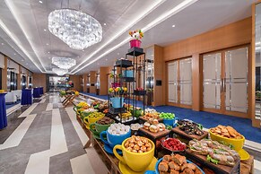 Trendy Lara Hotel