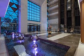 Trendy Lara Hotel