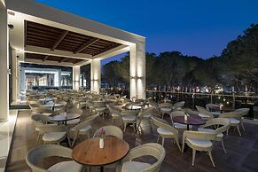 Trendy Lara Hotel
