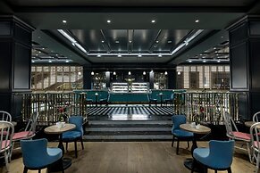 Trendy Lara Hotel
