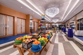 Trendy Lara Hotel