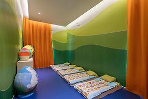 Trendy Lara Hotel