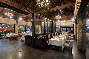 Trendy Lara Hotel