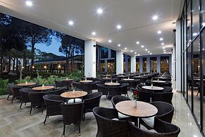 Trendy Lara Hotel