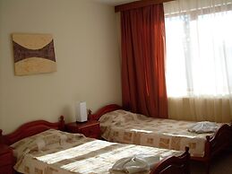 Hotel Elina